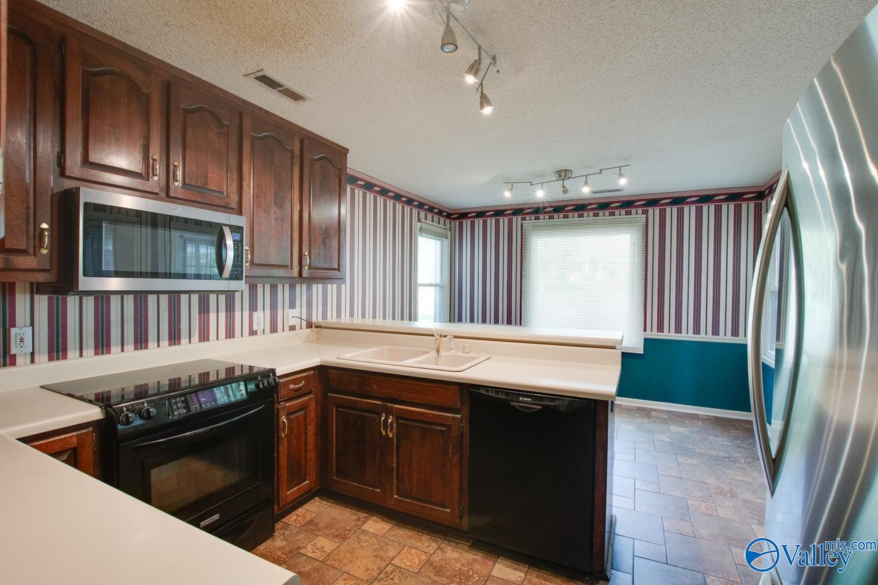 127 Castleton Drive, Harvest, Alabama image 43