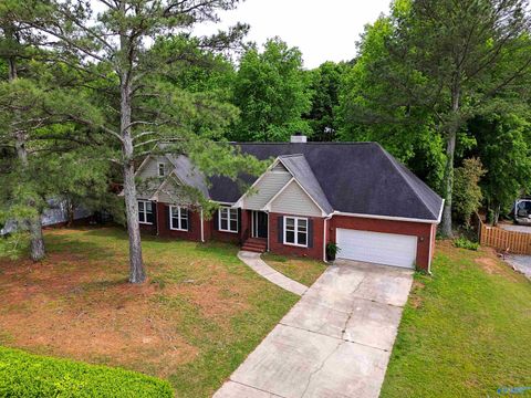 Homes For Rent - 192 Rosecliff Drive<br/> Harvest, AL 35749