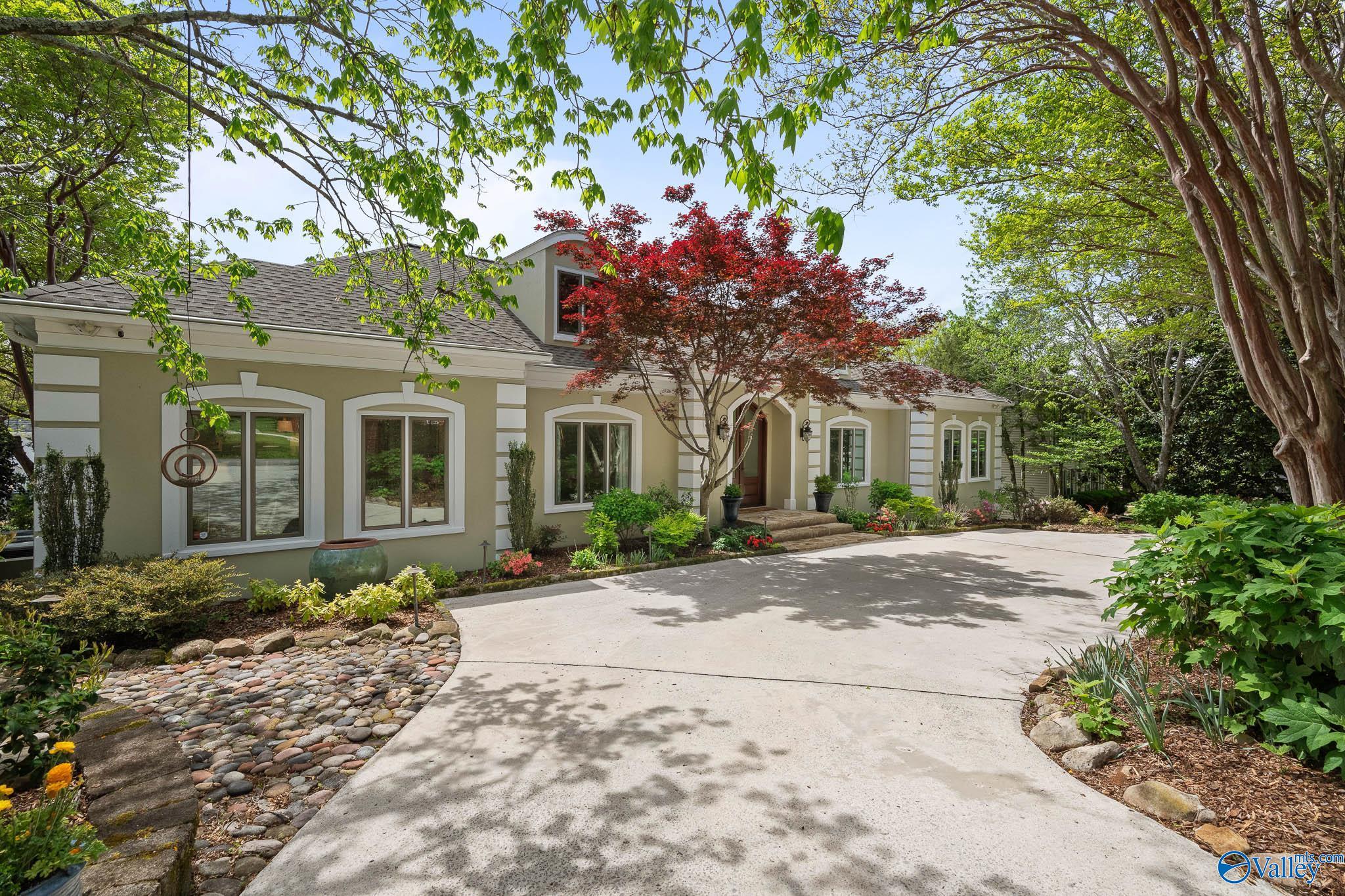 94 SE Scenic Drive SE