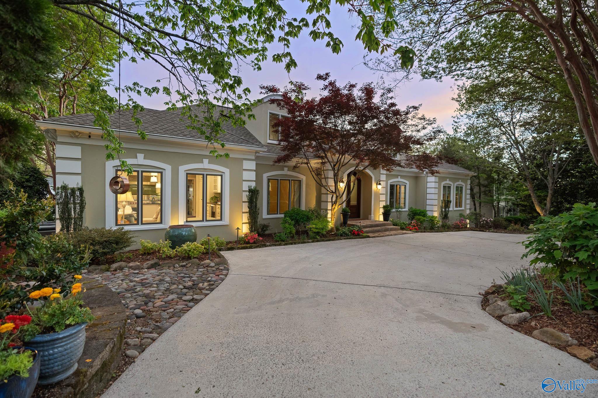 94 SE Scenic Drive SE