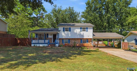 Homes For Sale - 3606 Cedarhill Avenue<br/> Huntsville, AL 35810