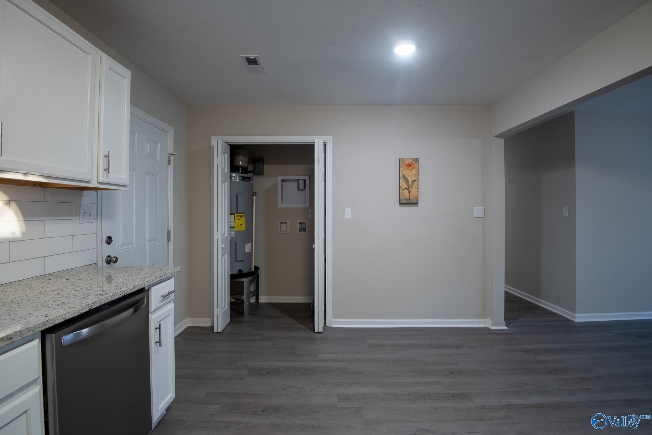 3212 Yale Circle, Huntsville, Alabama image 12