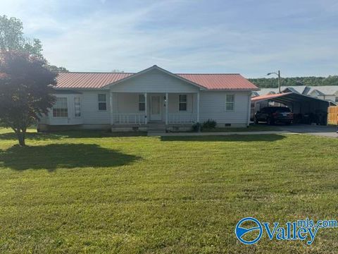 1317 Crawford Road Scottsboro AL 35769