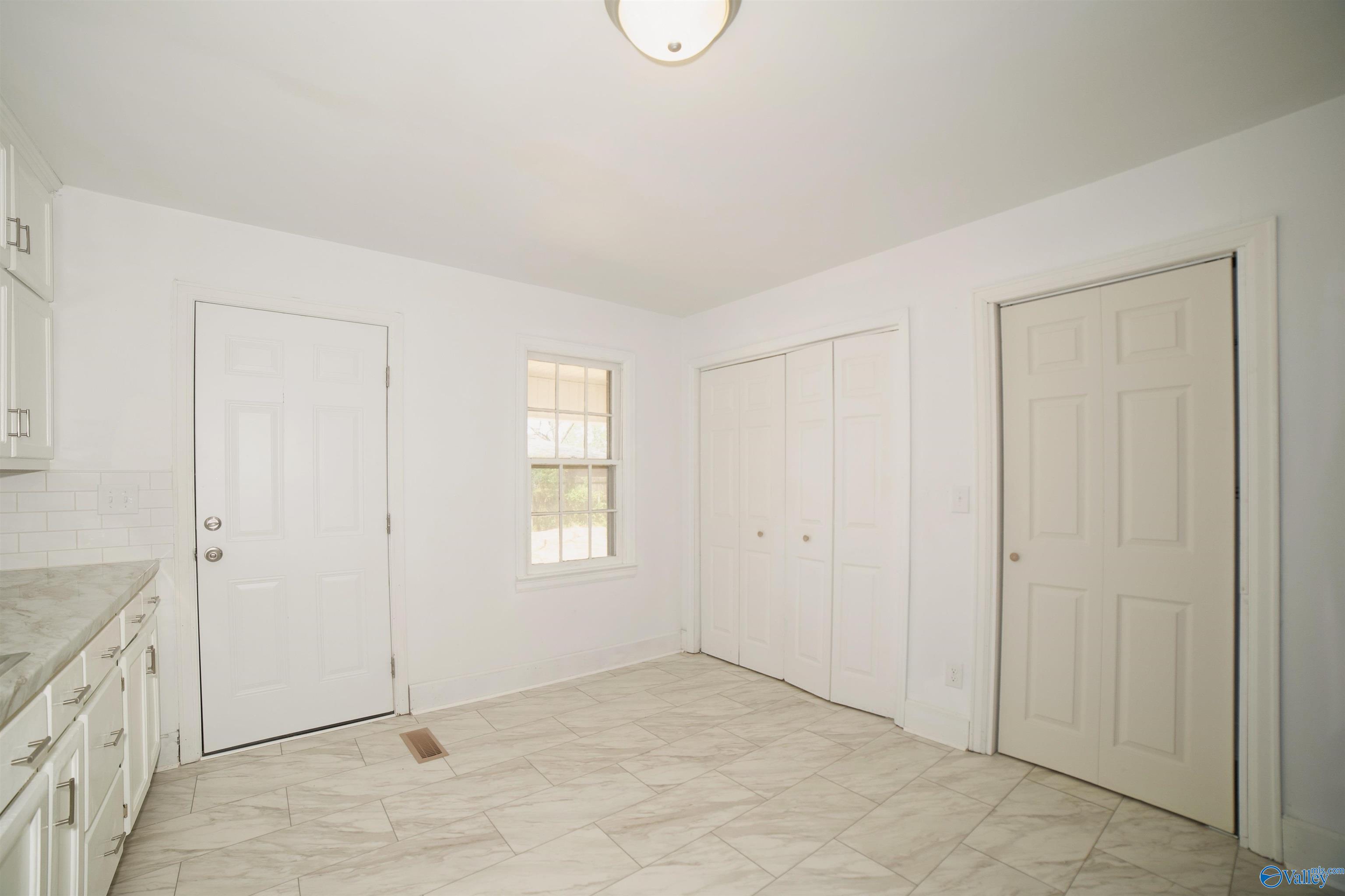 305 Hickory Avenue, Cullman, Alabama image 4