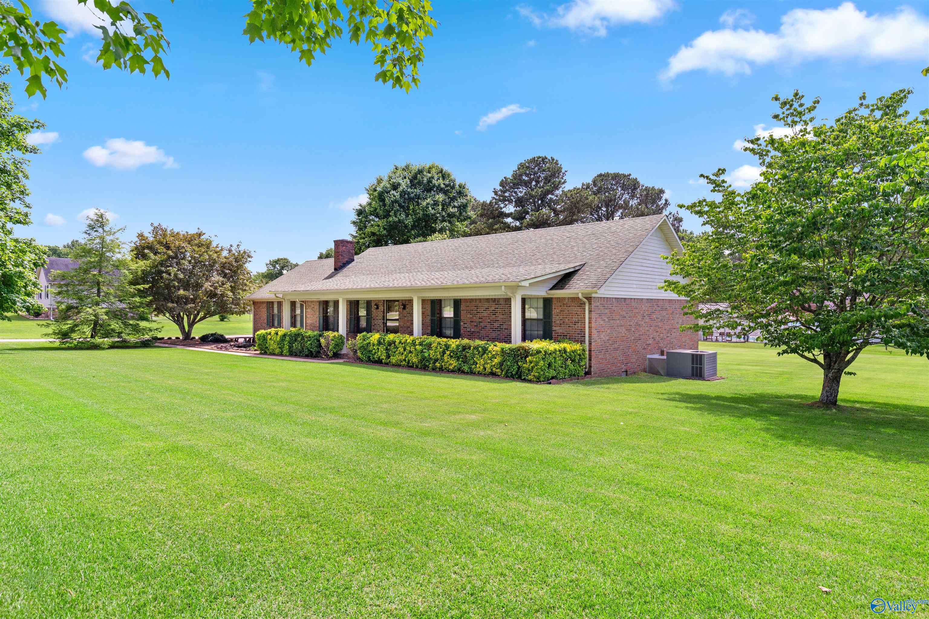 17425 Jones Road, Athens, Alabama image 4