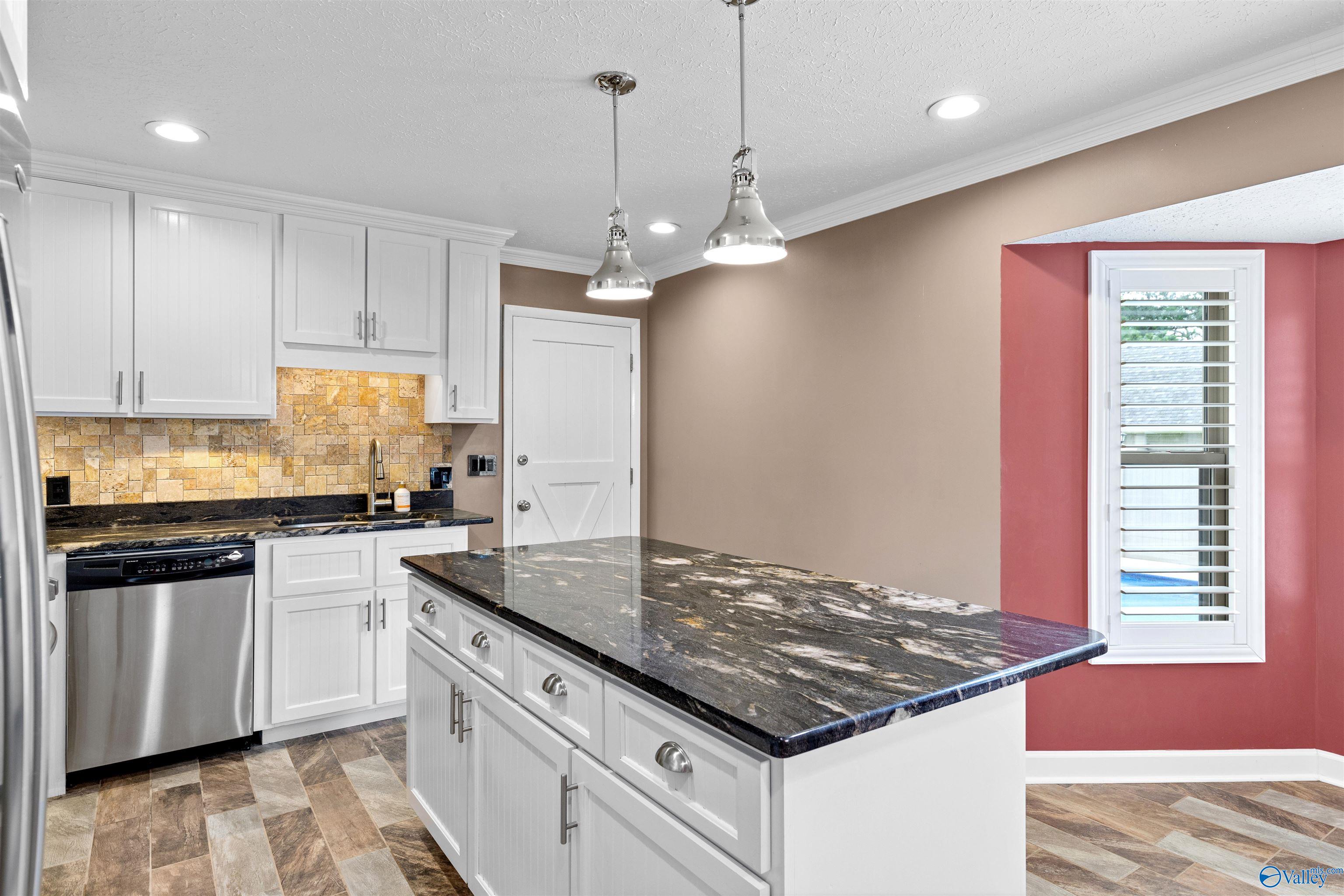 17425 Jones Road, Athens, Alabama image 24