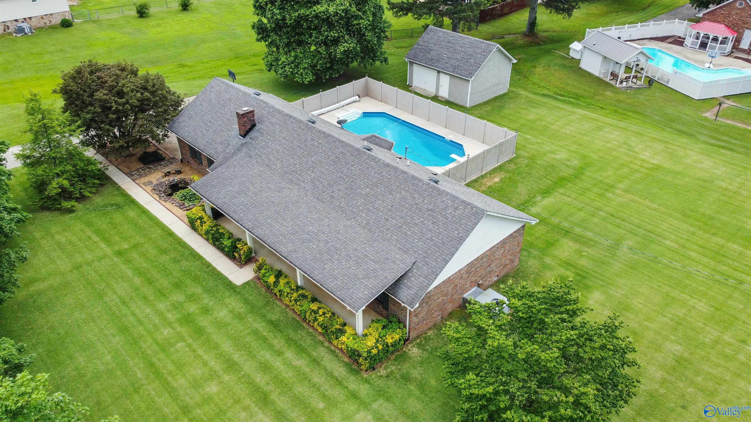 17425 Jones Road, Athens, Alabama image 9