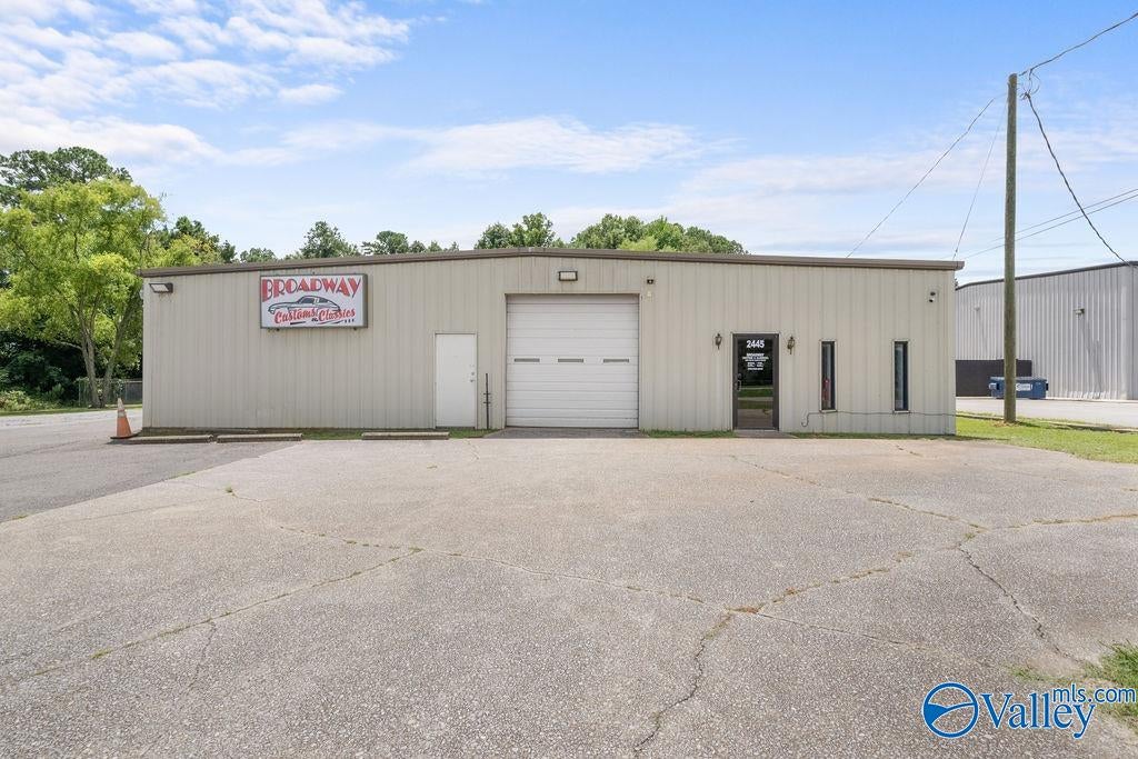 2445 E Broad St, Gadsden, AL 35903