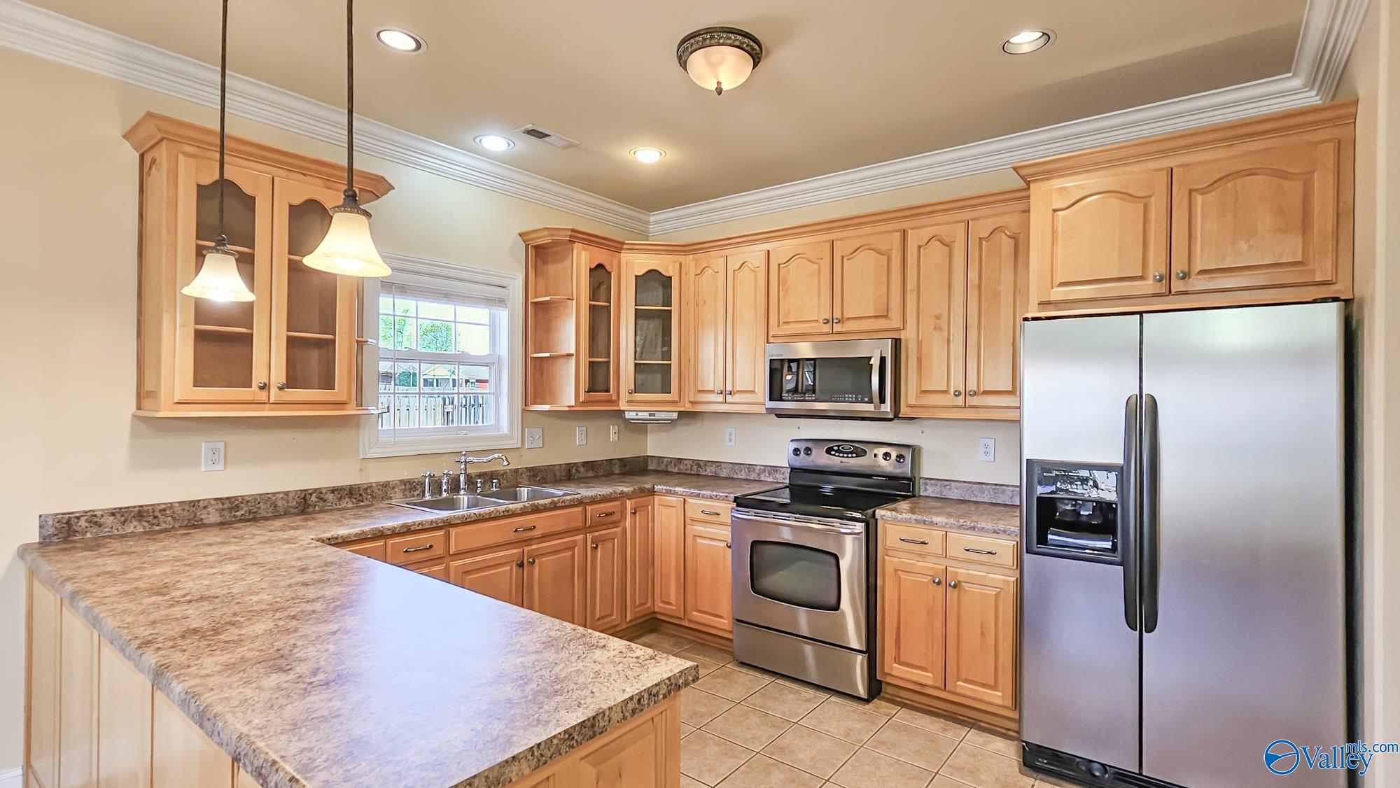 115 Galt Lane, Madison, Alabama image 11