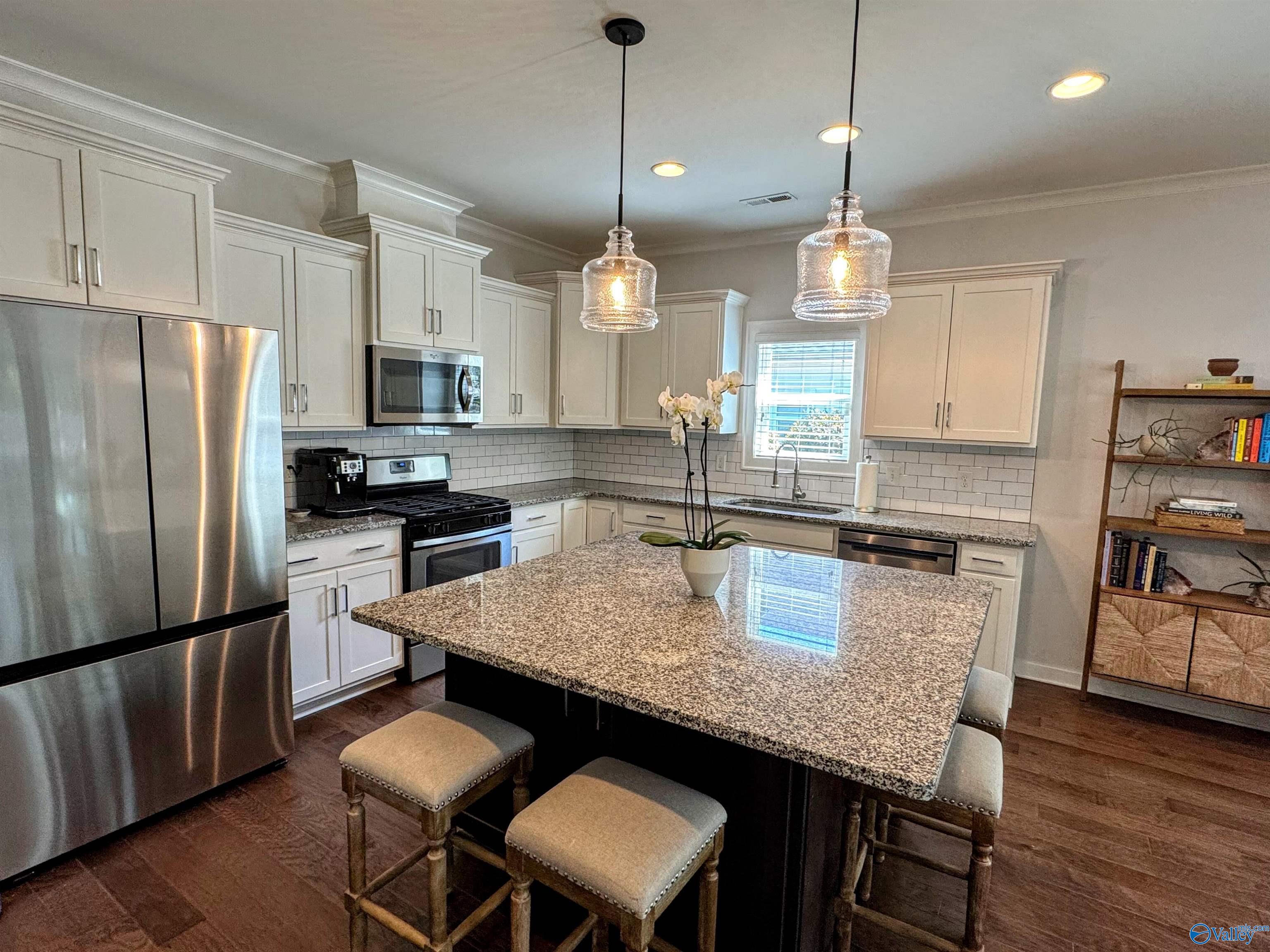 2638 Mountain Stream Way SE