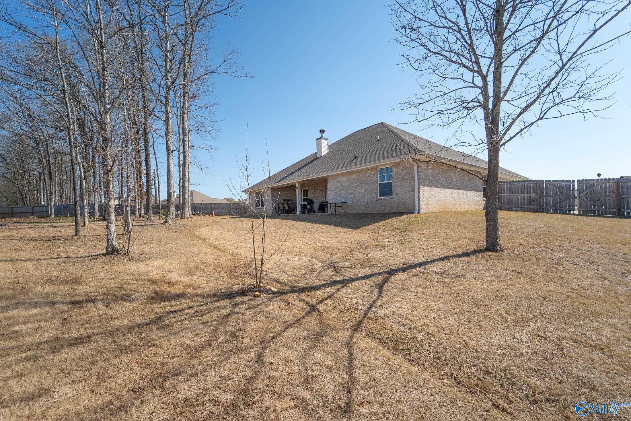 206 Lake View Drive, Athens, Alabama image 37