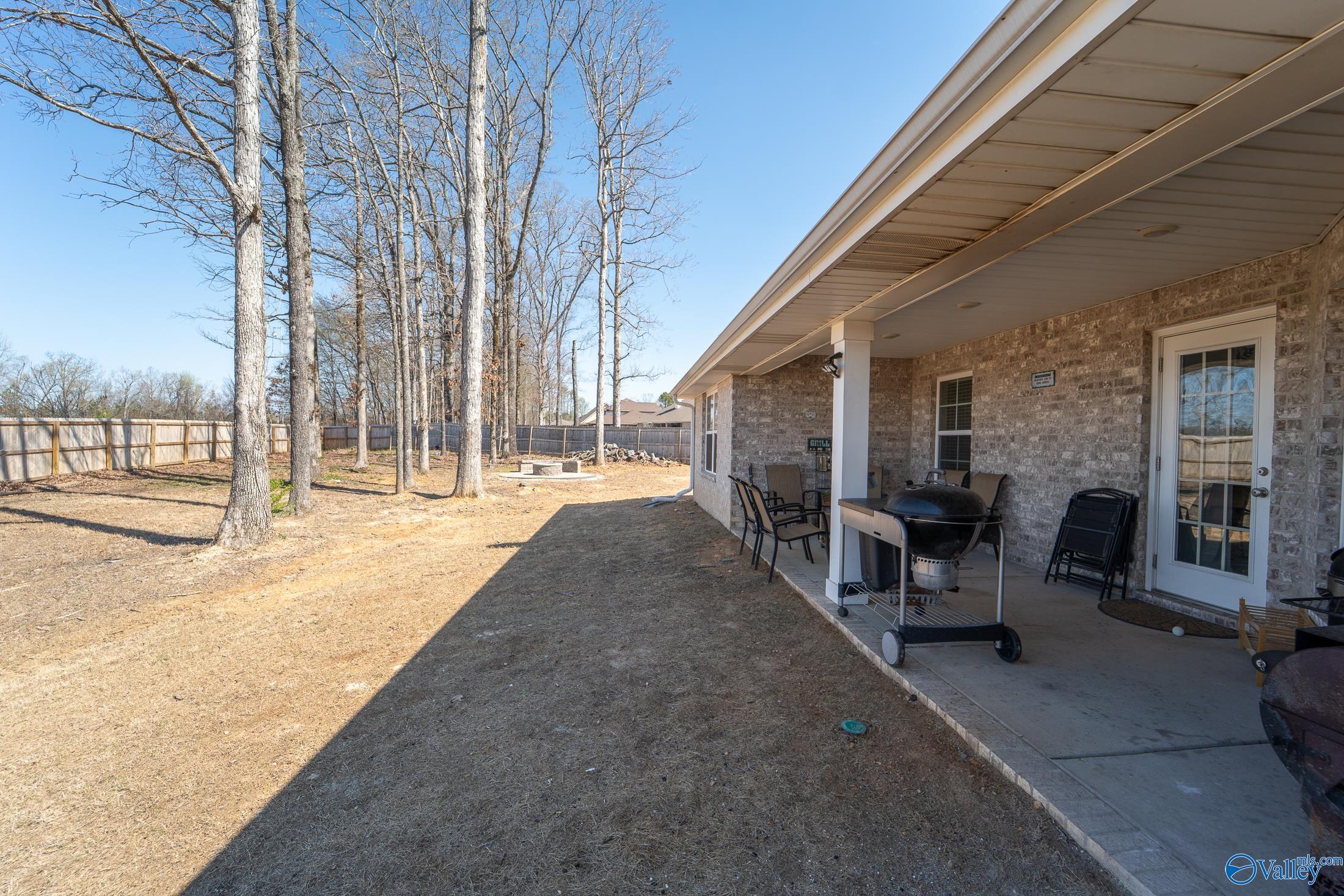 206 Lake View Drive, Athens, Alabama image 40