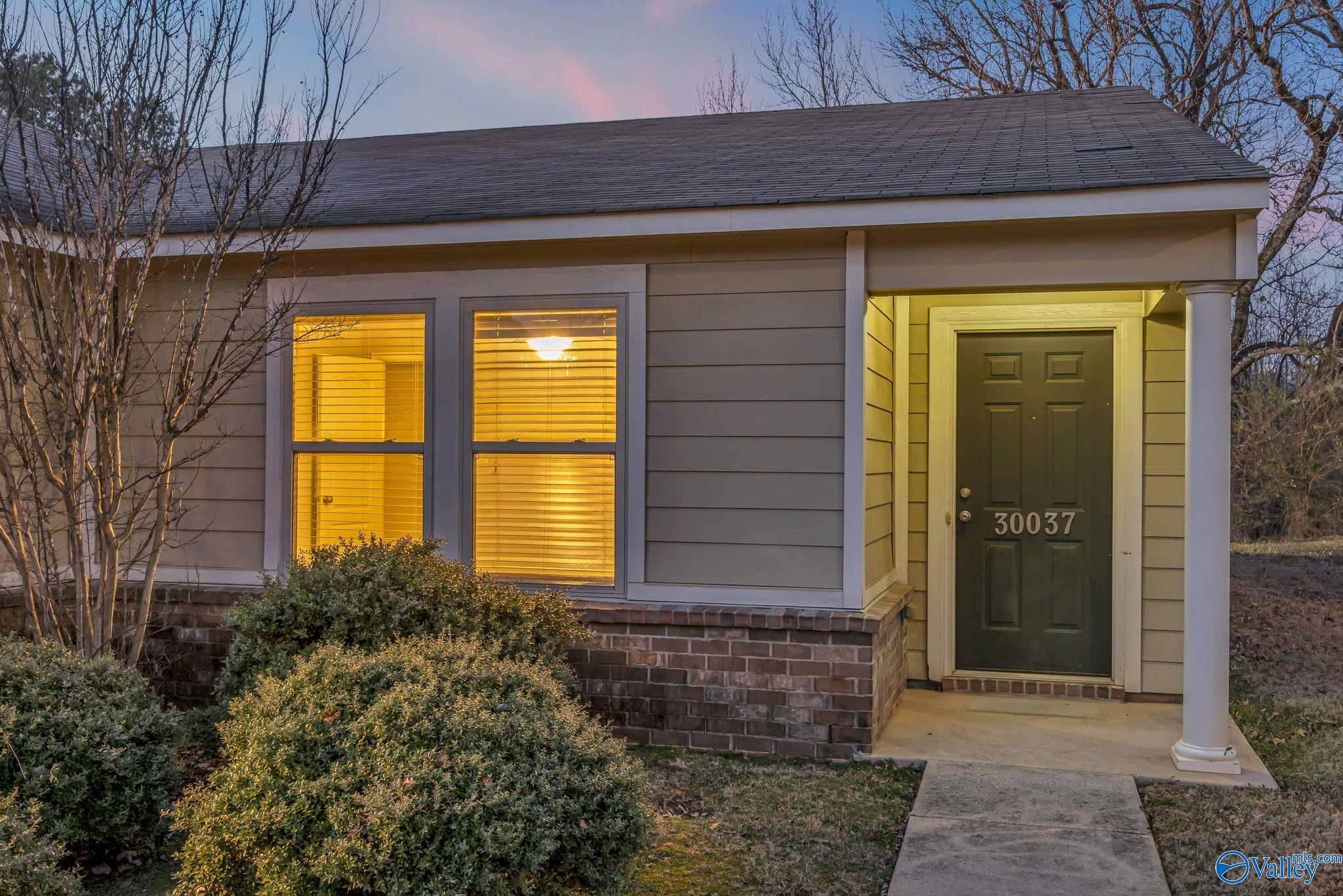 30037 Westfield Drive, Harvest, Alabama image 4