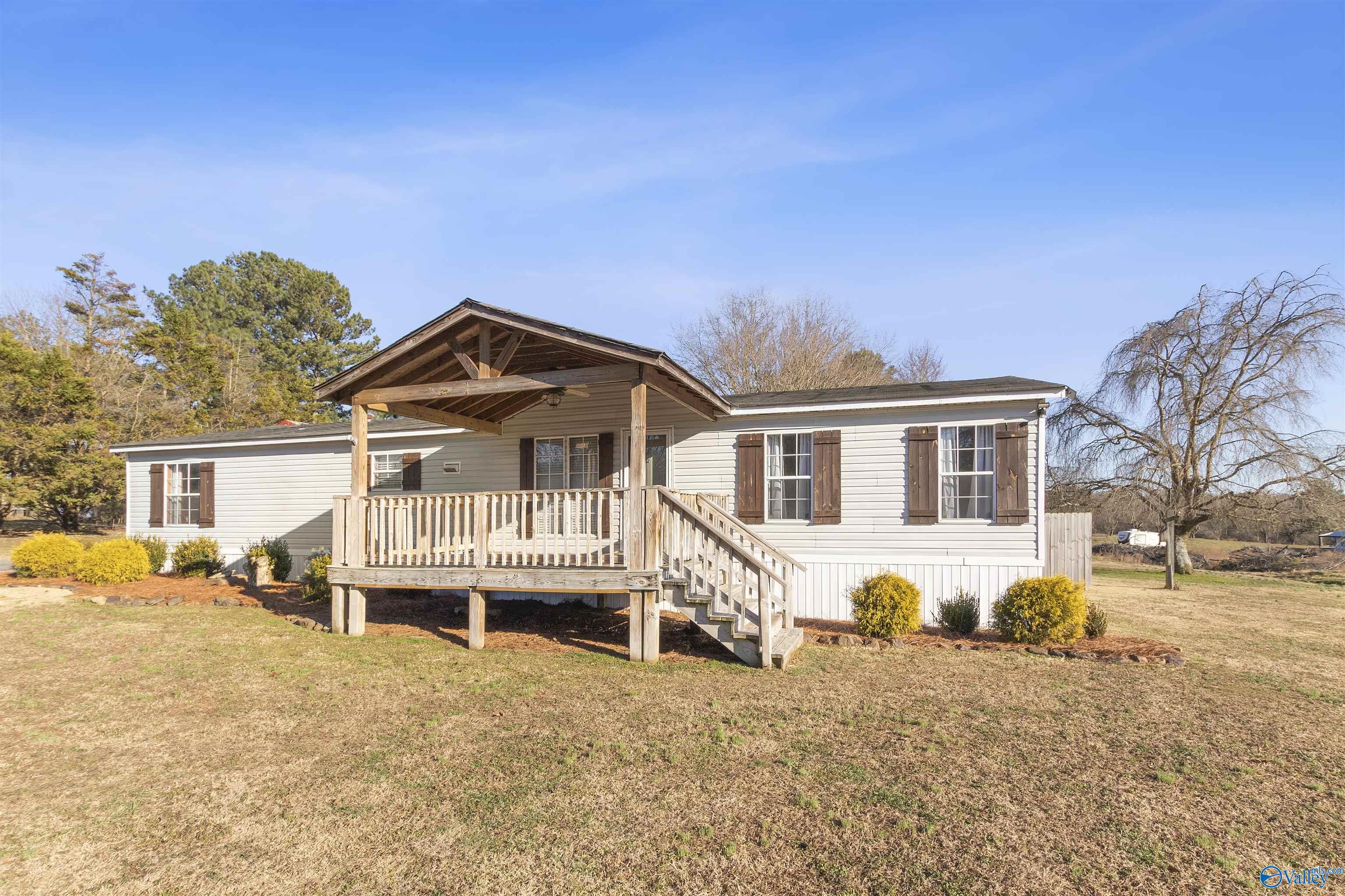 1070 Welcome Road, Cullman, Alabama image 2