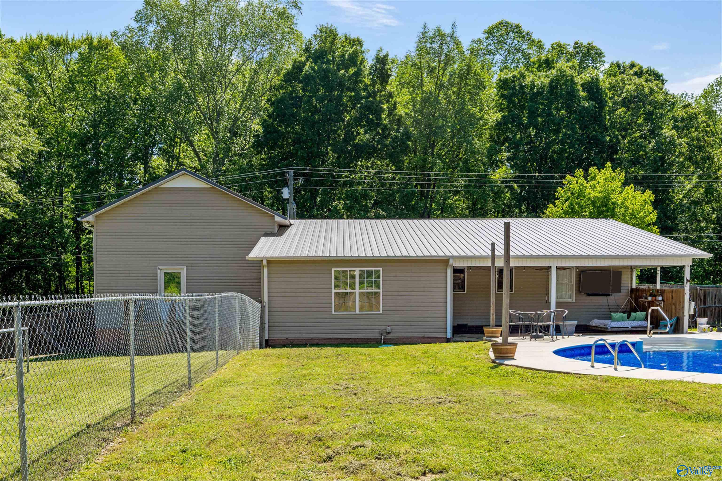 525 10th Street, Arab, Alabama image 36