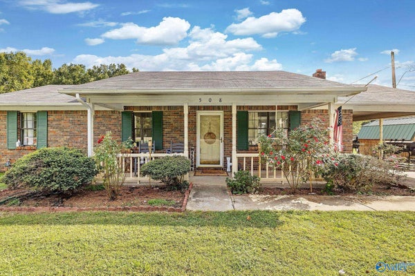 508 JEFFERSON ST, COURTLAND, AL 35618 - Image b7ebaa76bf4de797fa1f5e13c0eb7c7a/3536664449