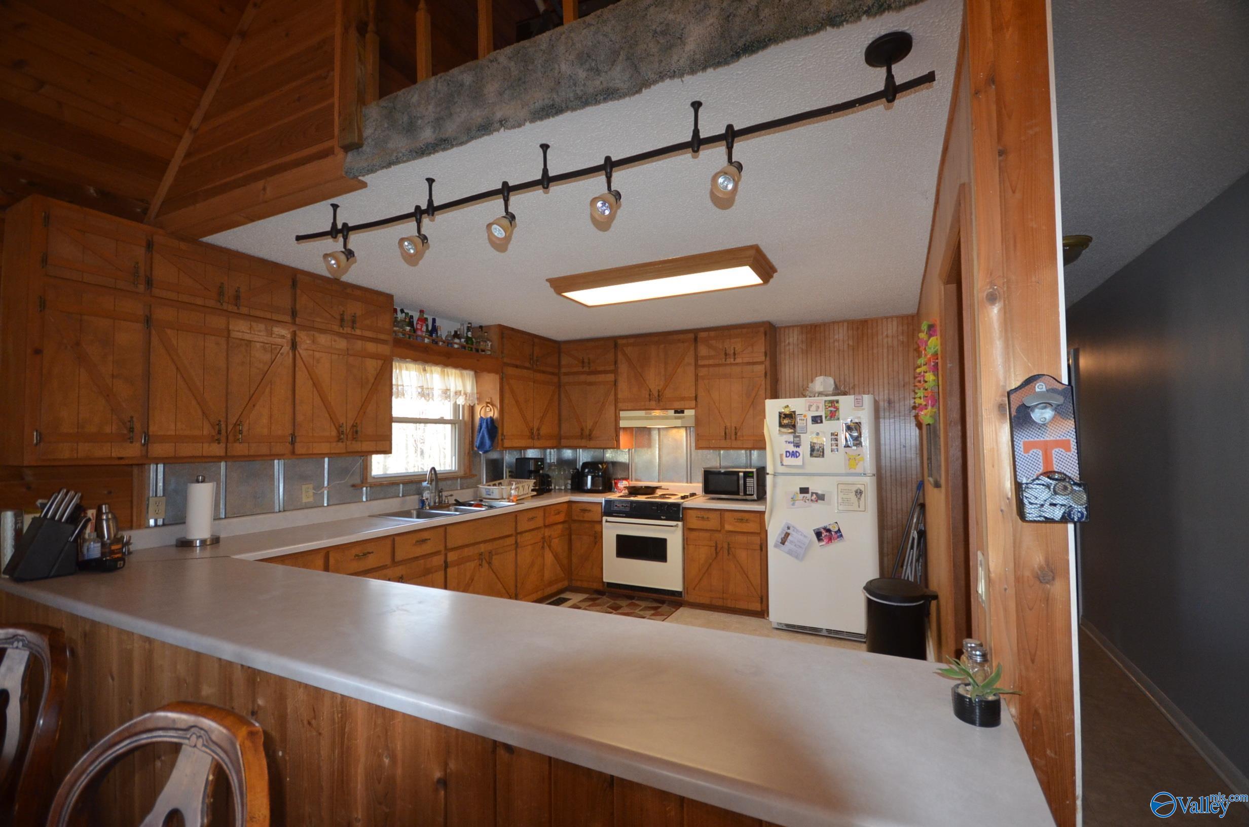 851 County Road 1107, Vinemont, Alabama image 10