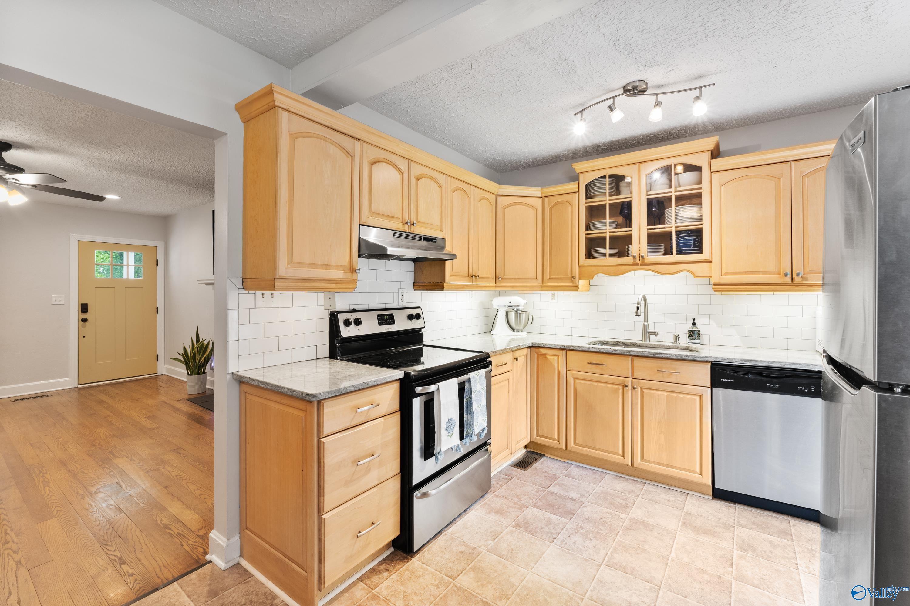 1921 Vanderbilt Circle, Huntsville, Alabama image 12