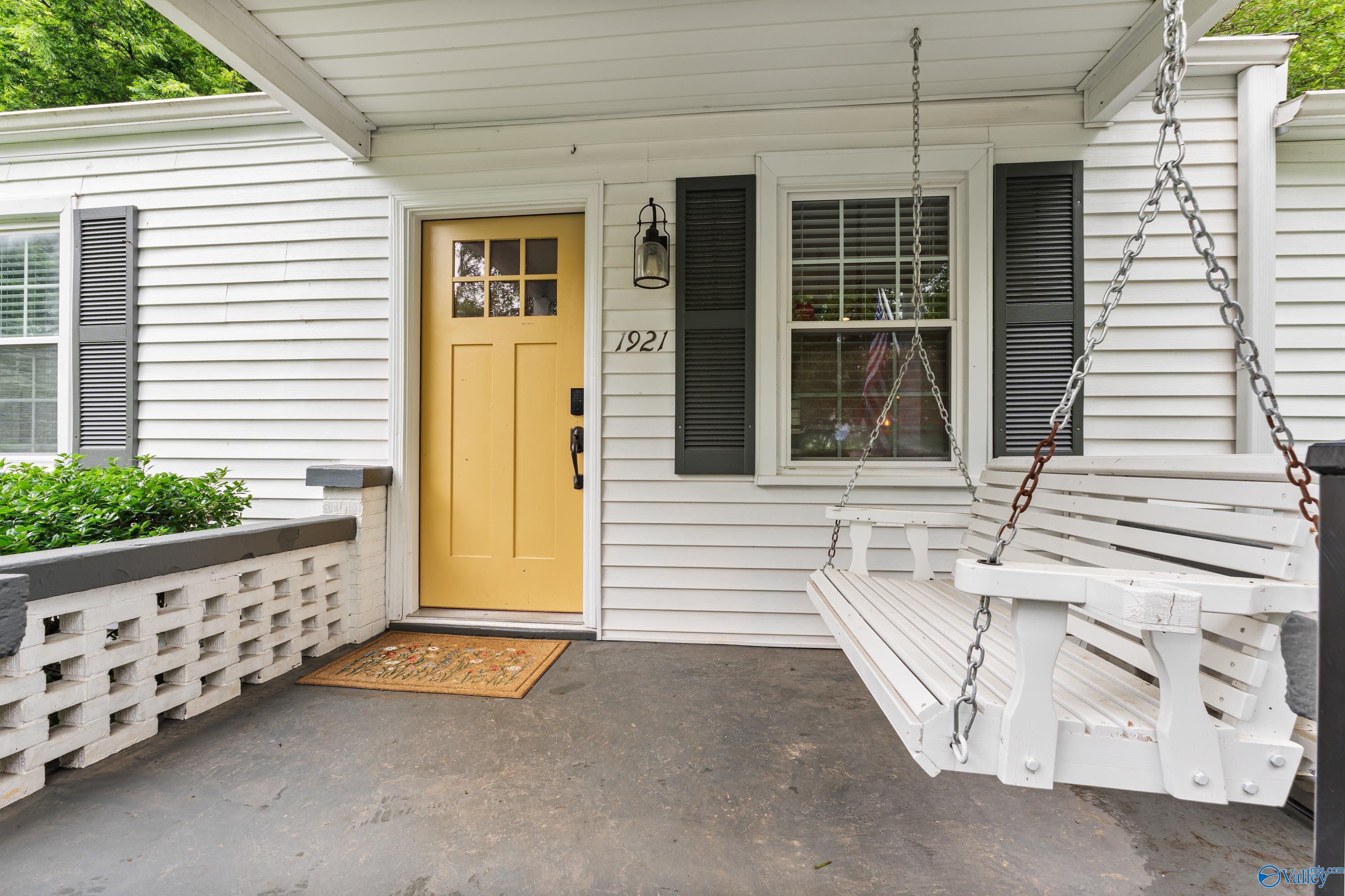1921 Vanderbilt Circle, Huntsville, Alabama image 5