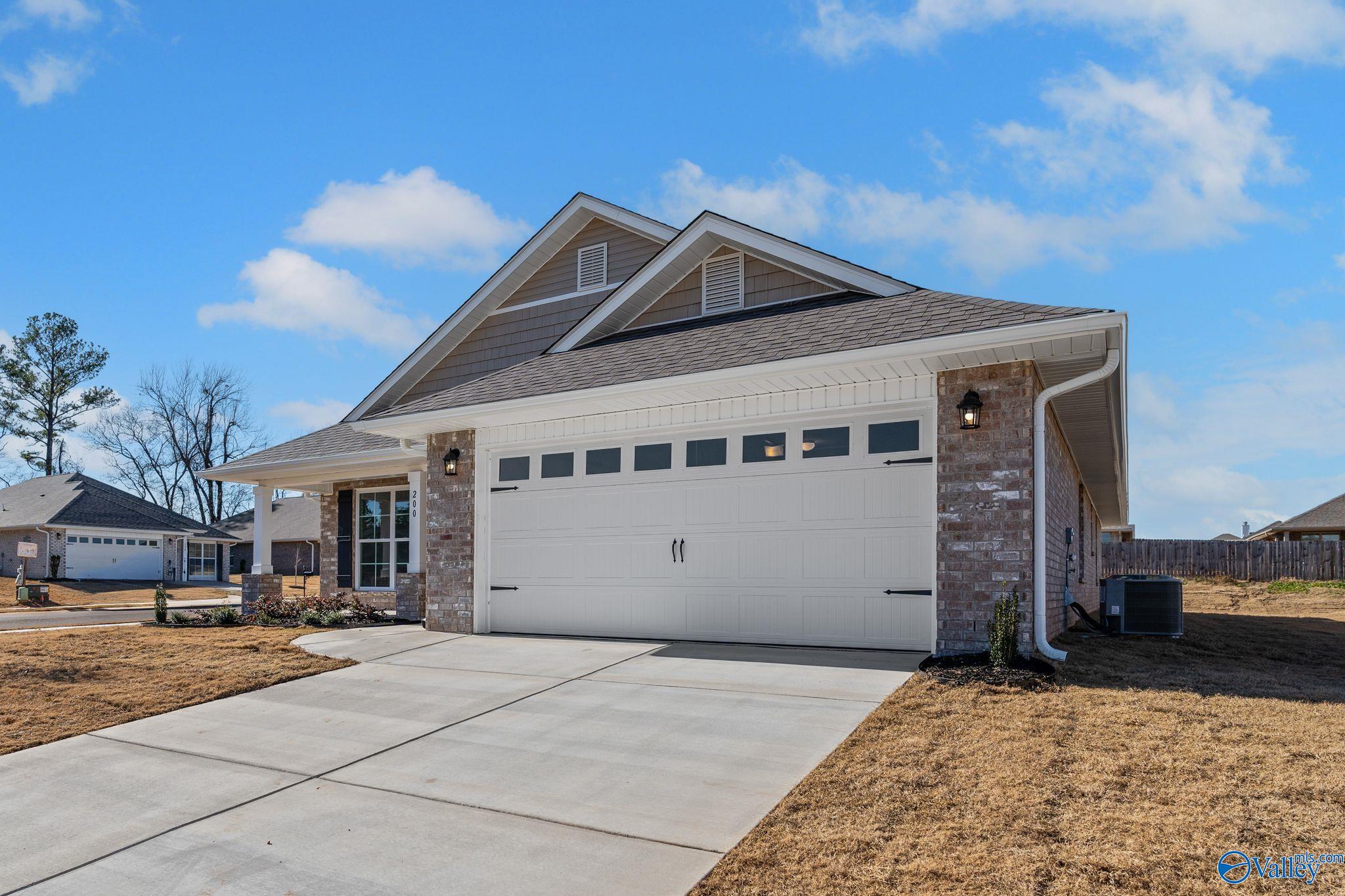 15354 Springbrook Trace, Athens, Alabama image 4