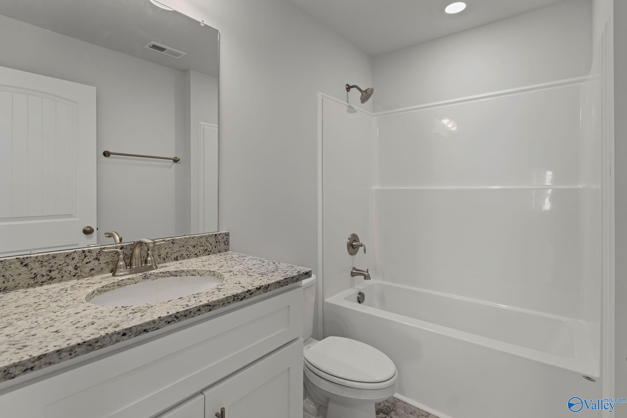 15354 Springbrook Trace, Athens, Alabama image 21