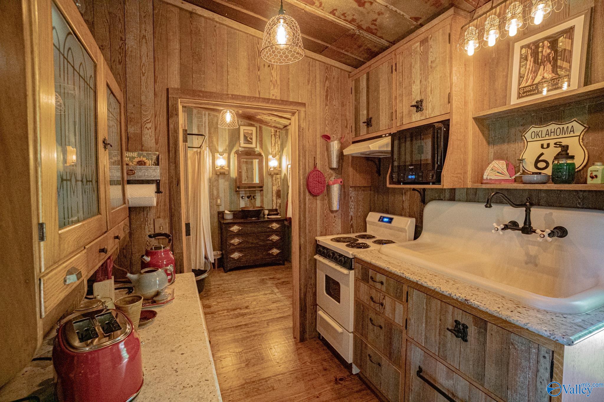 262 County Road 664, Coffee Springs, Alabama image 38