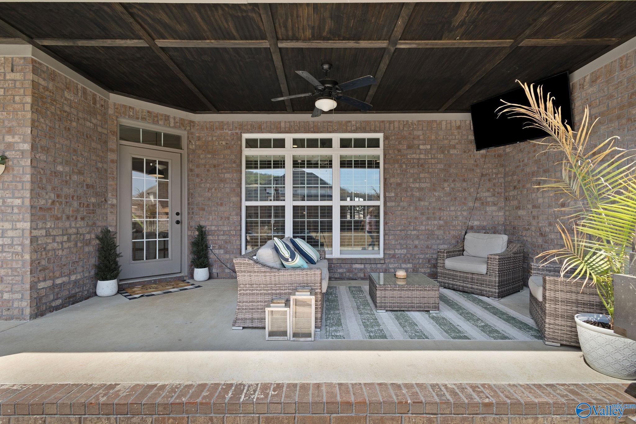 8007 Farm Meadow Drive, Owens Cross Roads, Alabama image 39