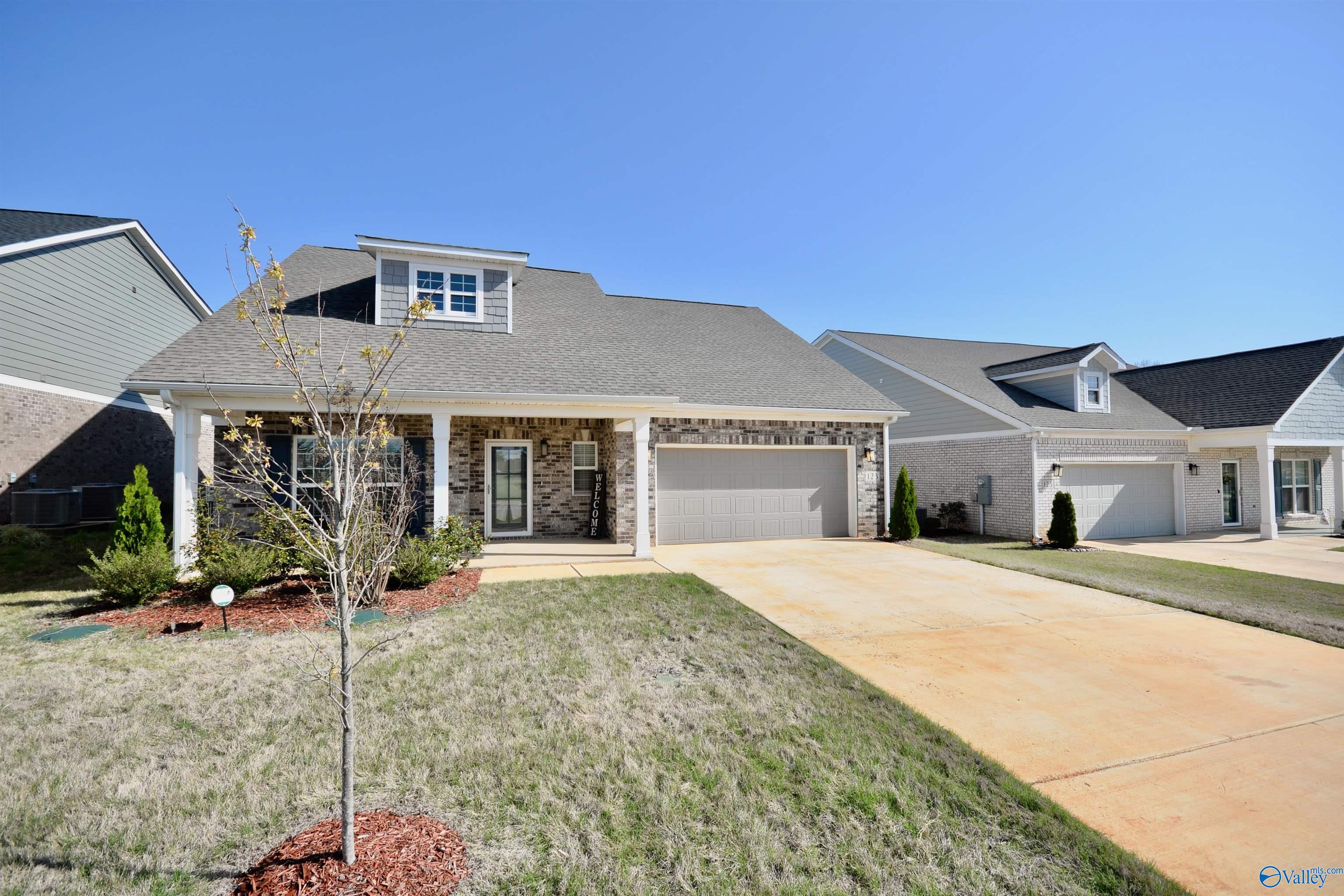 123 Harvest Moon Drive, Harvest, Alabama image 2