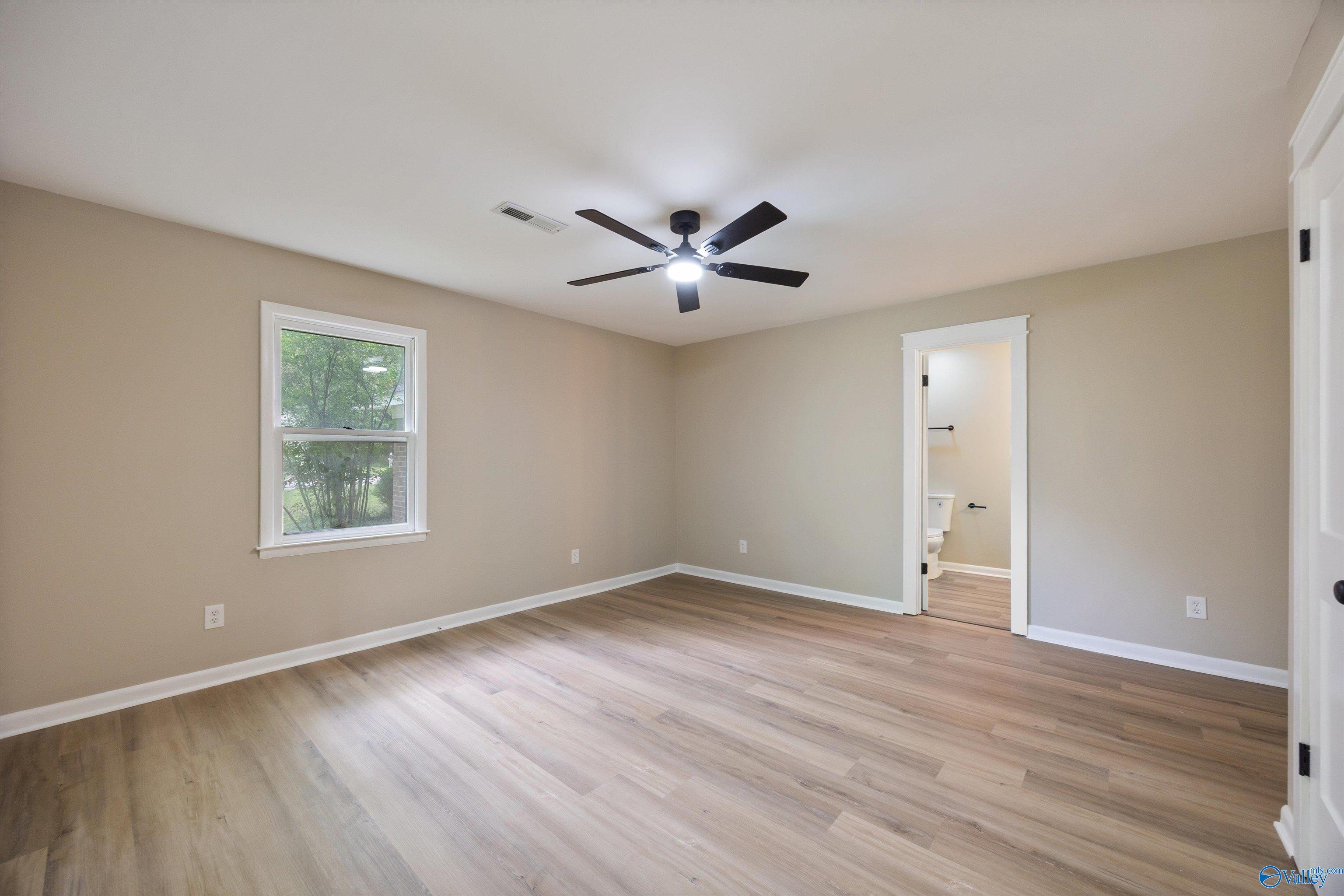 12034 Runningmeade Trail, Huntsville, Alabama image 17