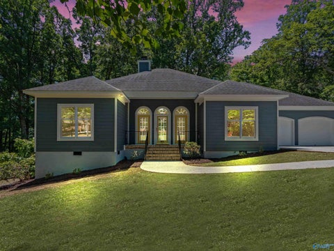 Homes For Sale - 214 Stone Valley Drive<br/> Madison County, Huntsville, AL 35806