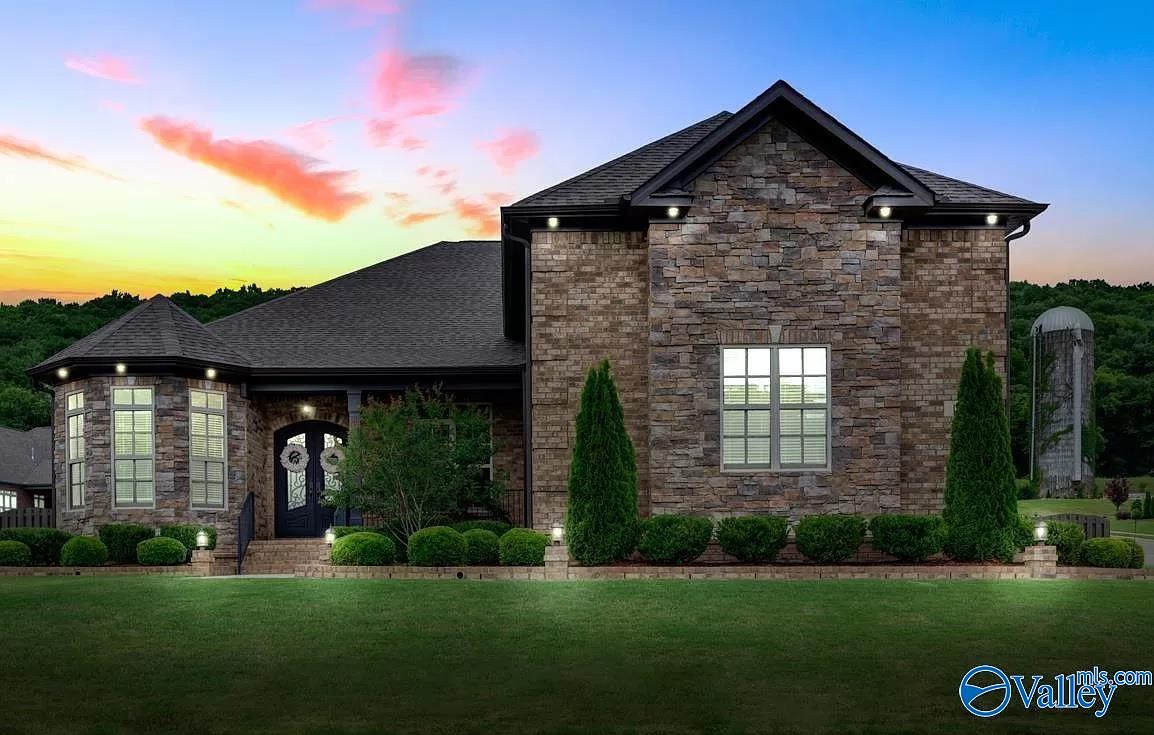 19 Taylors Brook Way, Gurley, Alabama image 1