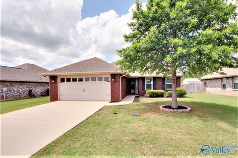 Homes For Rent - 24603 Rolling Vista Drive<br/> Athens, AL 35613