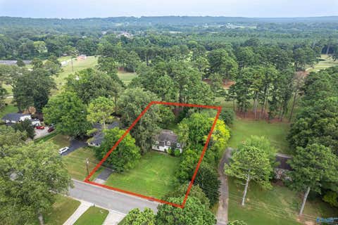 Homes For Sale - 2505 Burningtree Drive<br/> Decatur, AL 35603