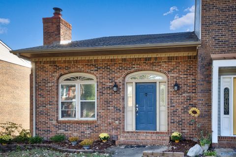 Photo of 6655 Steeplechase Drive NW, Huntsville, AL 35806 (MLS # 21902329) Photo of 6655 Steeplechase Drive NW, Huntsville, AL 35806 (MLS # 21902329)