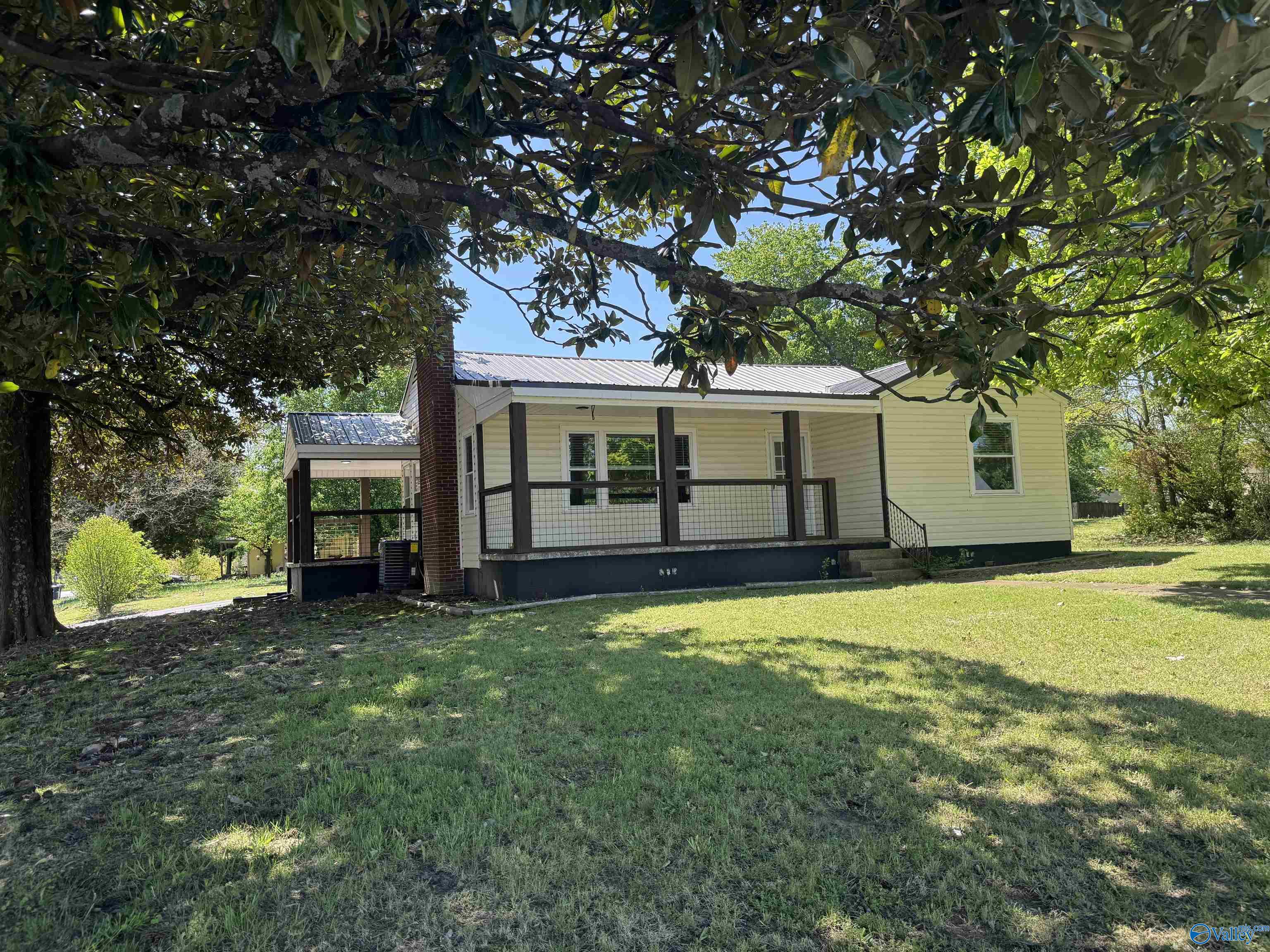 924 Guntersville Road, Arab, Alabama image 4