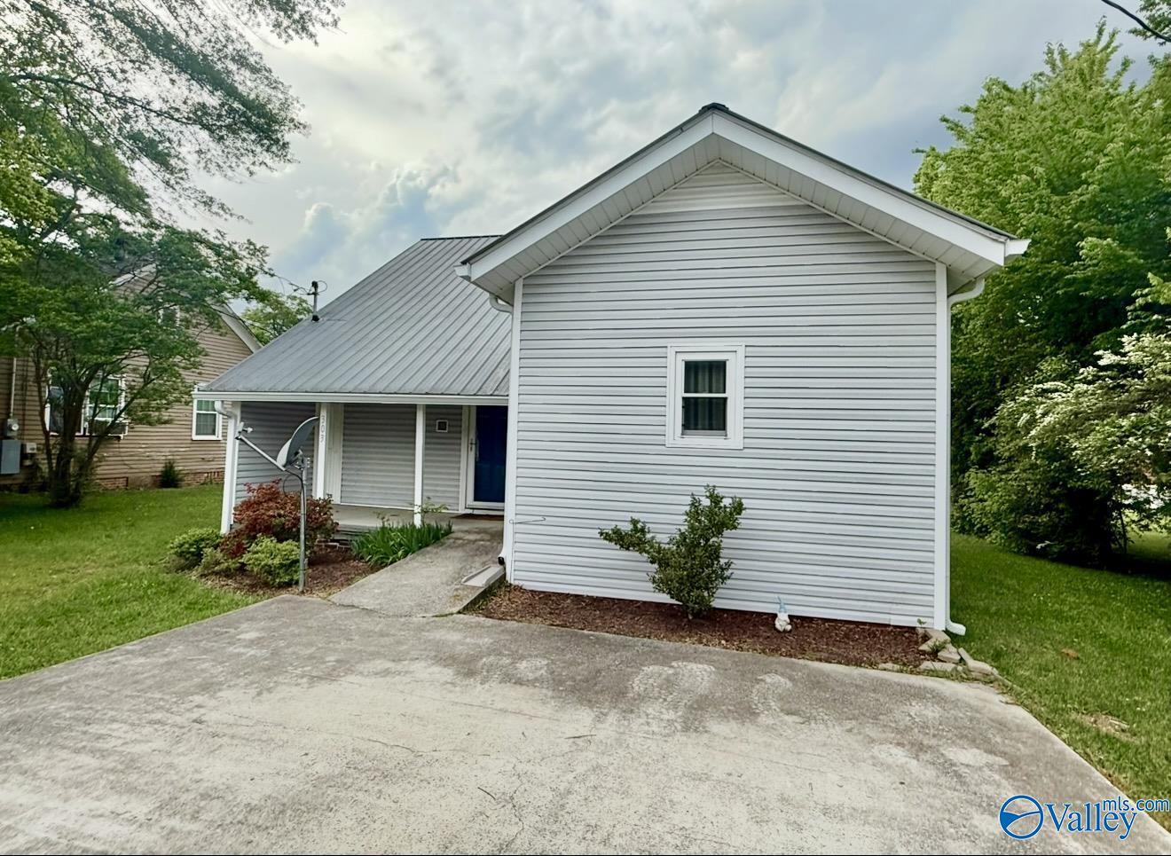303 Southern Ave, Piedmont, Alabama image 2
