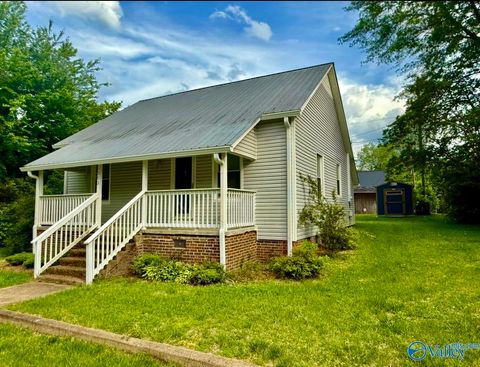 303 Southern Ave Piedmont AL 36272