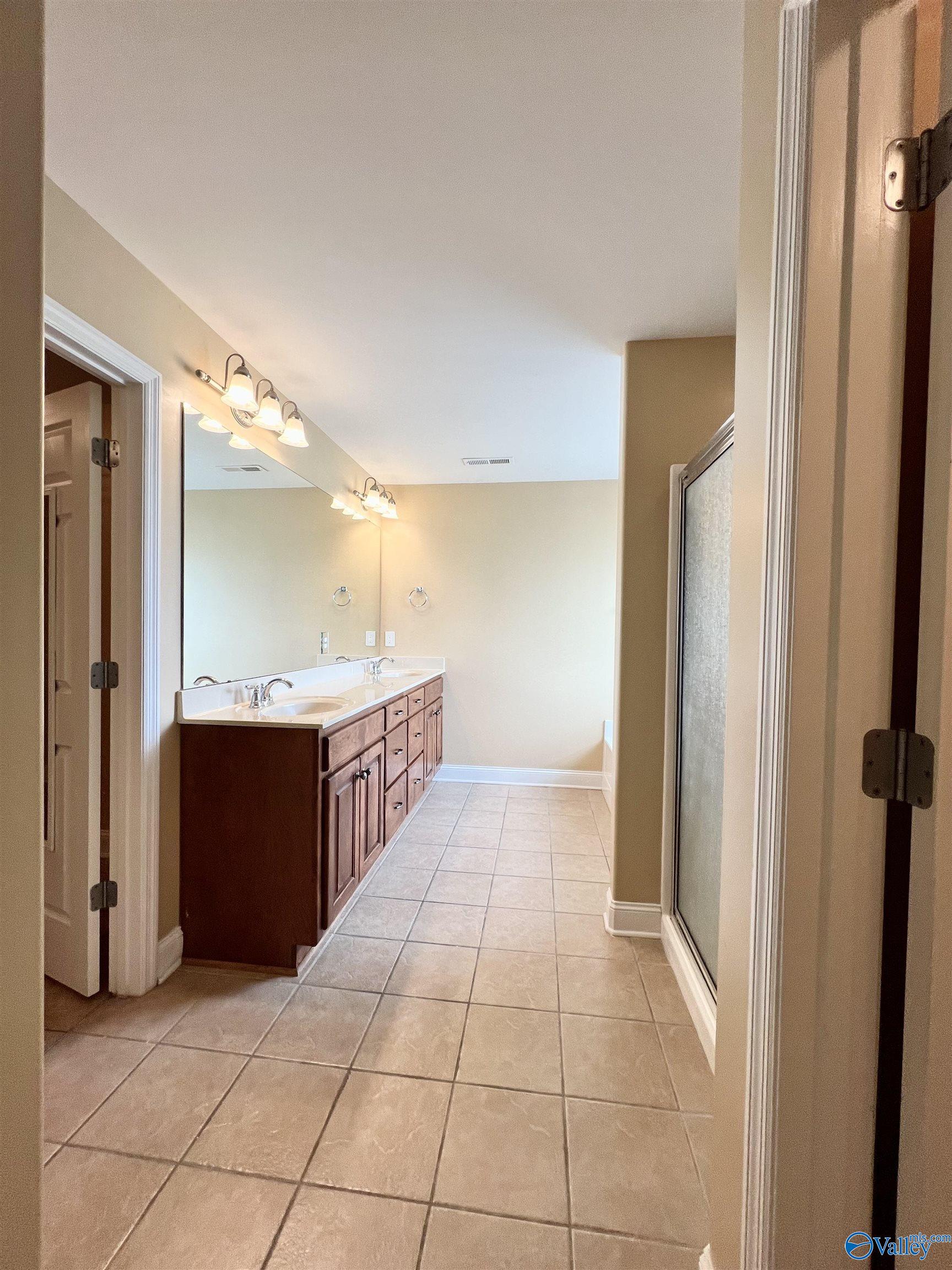 100 Glenfield Court, Huntsville, Alabama image 19