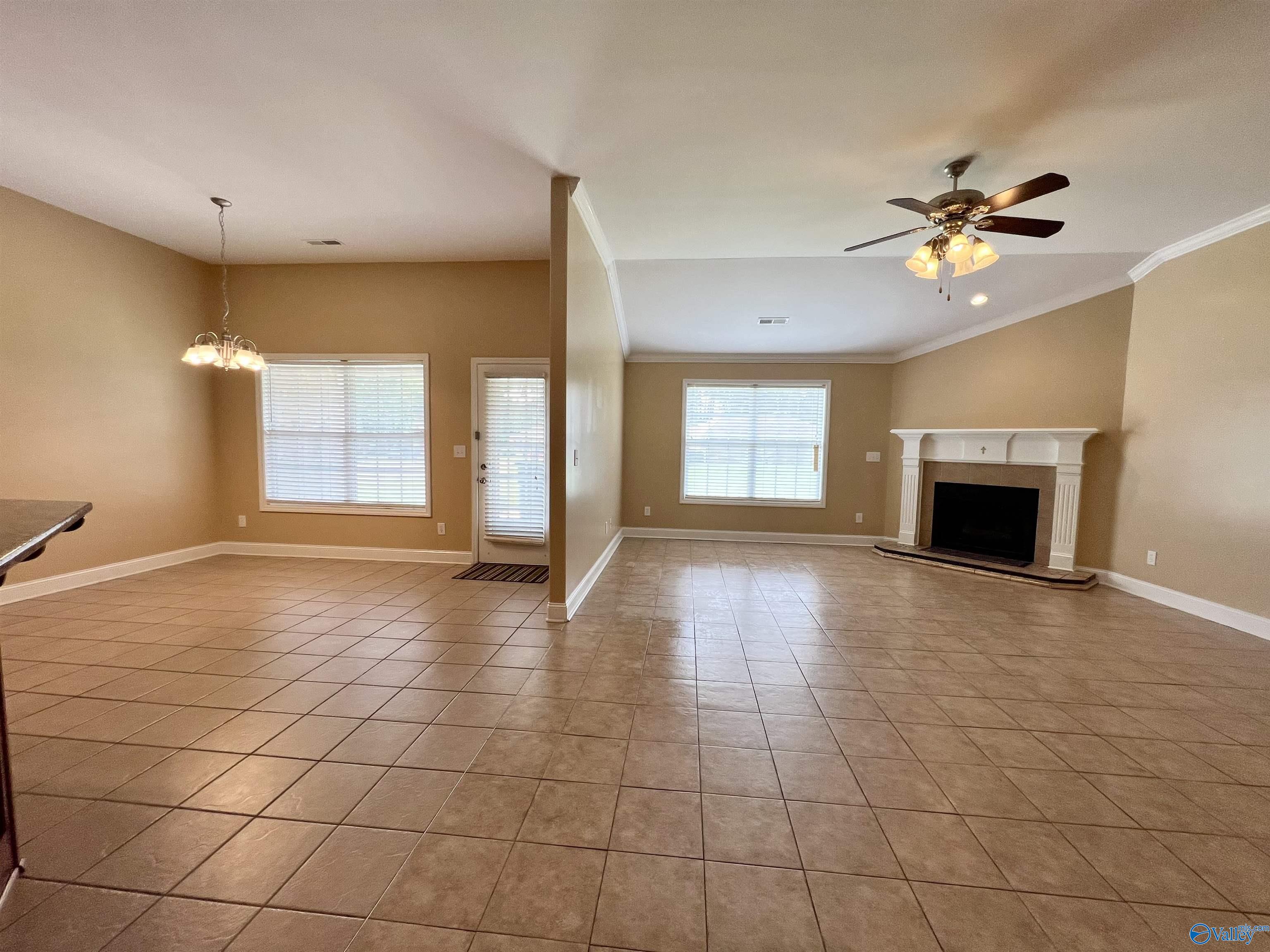100 Glenfield Court, Huntsville, Alabama image 6