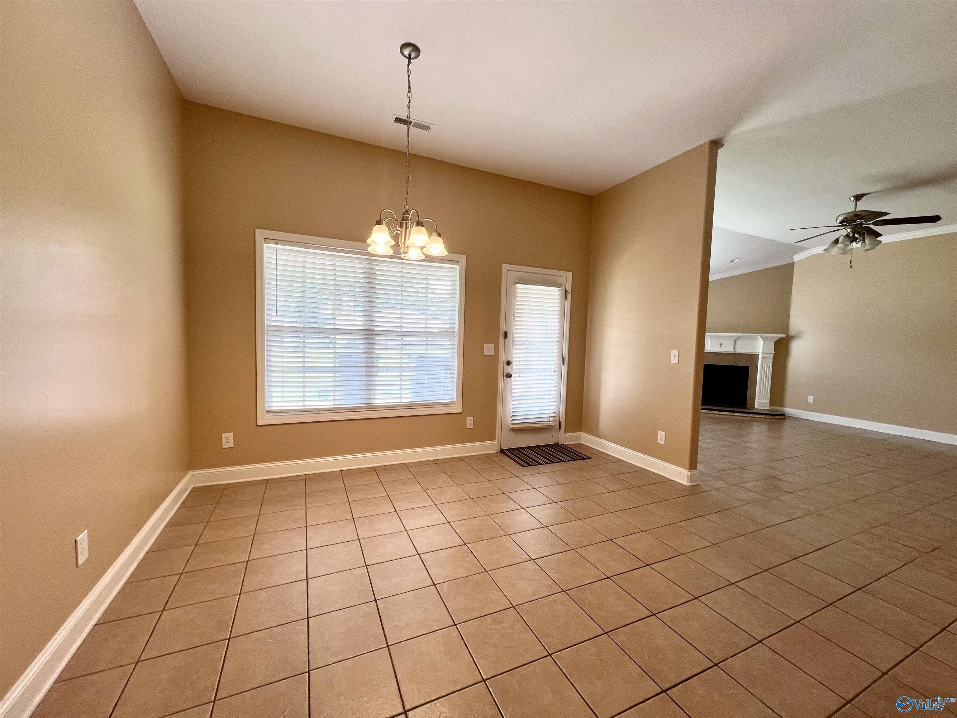100 Glenfield Court, Huntsville, Alabama image 9