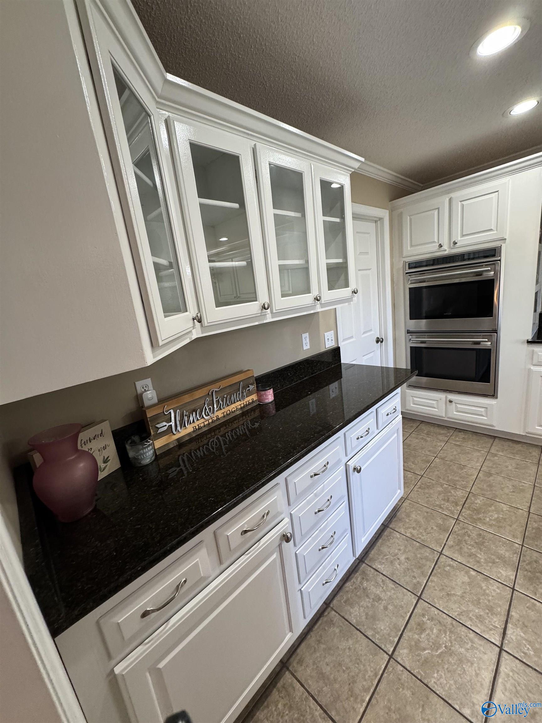 466 Warrenton Shores Drive, Guntersville, Alabama image 17