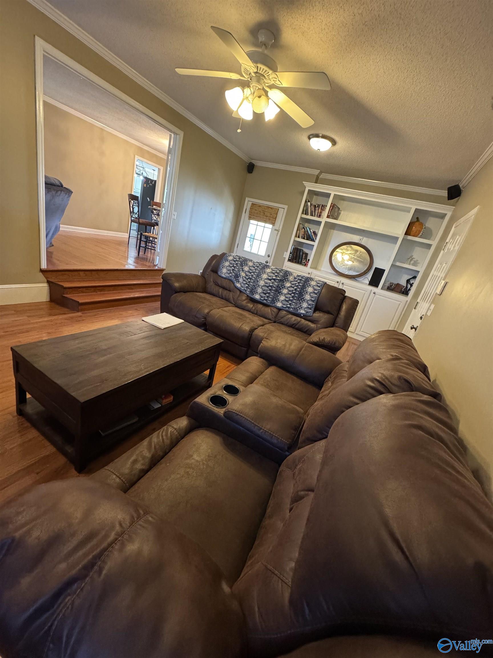 466 Warrenton Shores Drive, Guntersville, Alabama image 12
