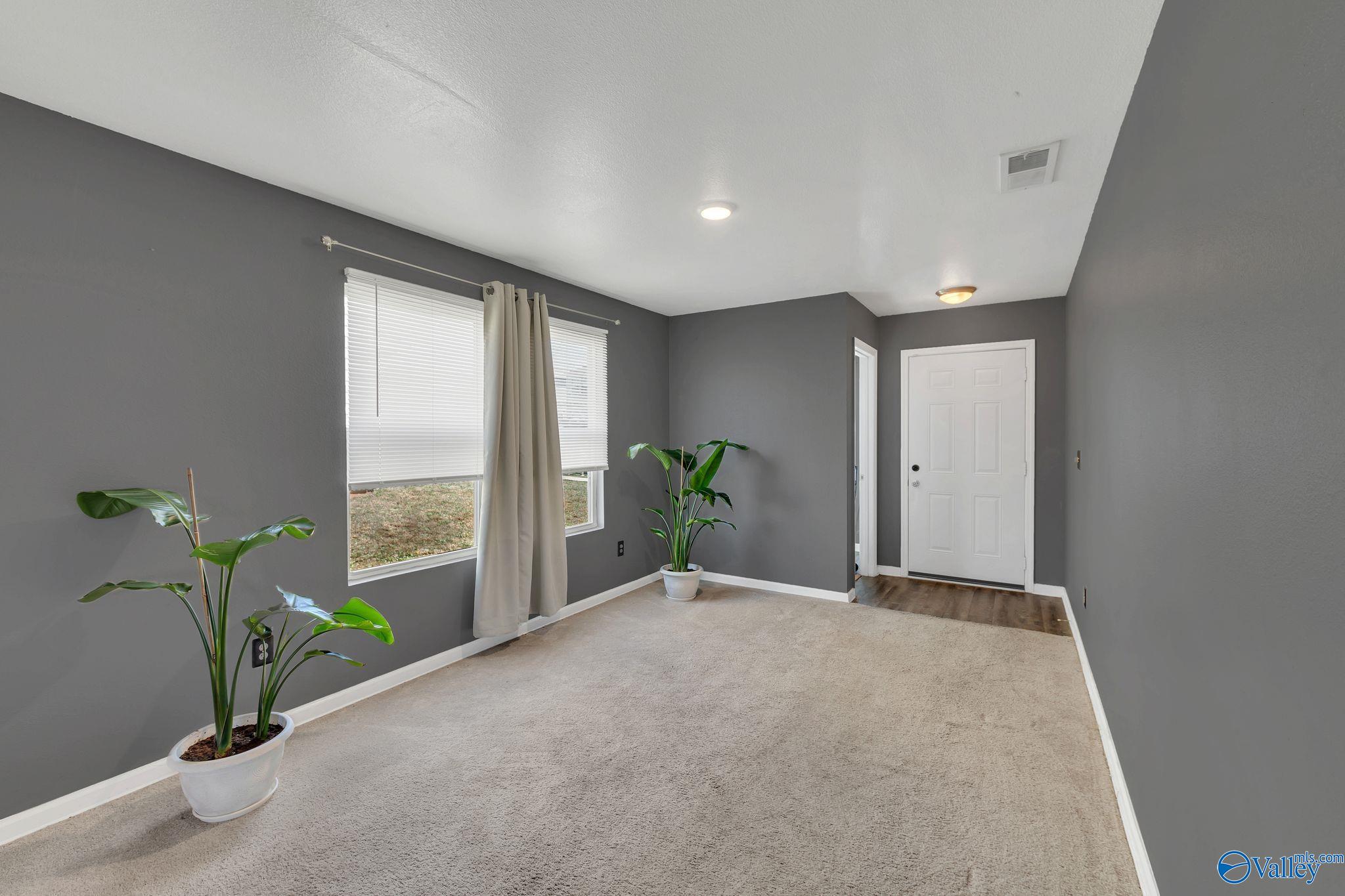 137 Whitestone Drive, Huntsville, Alabama image 6