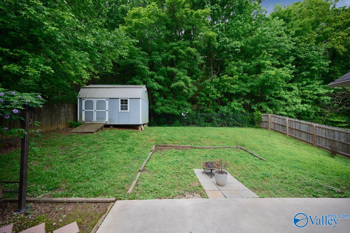 204 Hollington Drive, Huntsville, Alabama image 30