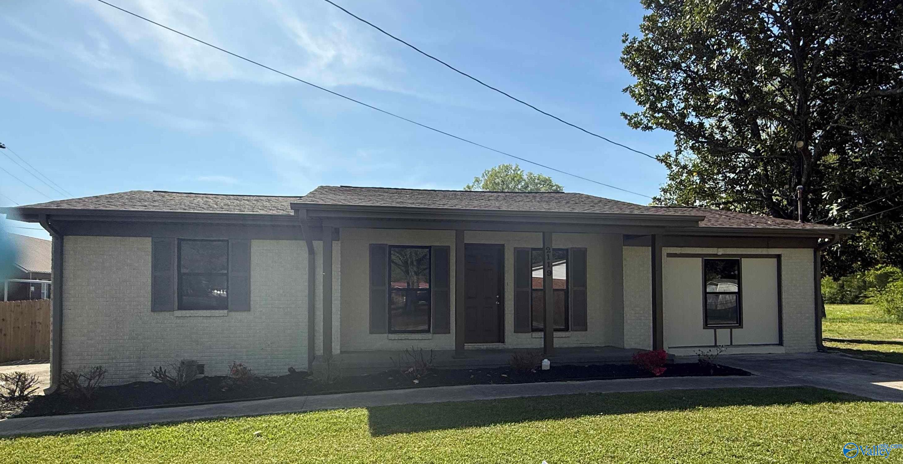 2119 SW Spring Avenue, Decatur, Alabama image 2