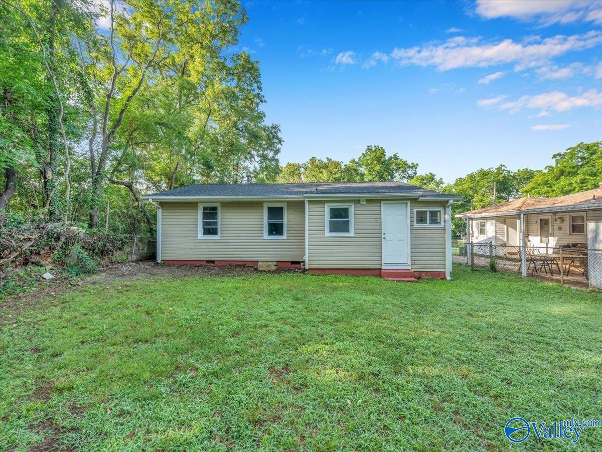 2910 SW 7th Avenue, Huntsville, Alabama image 4