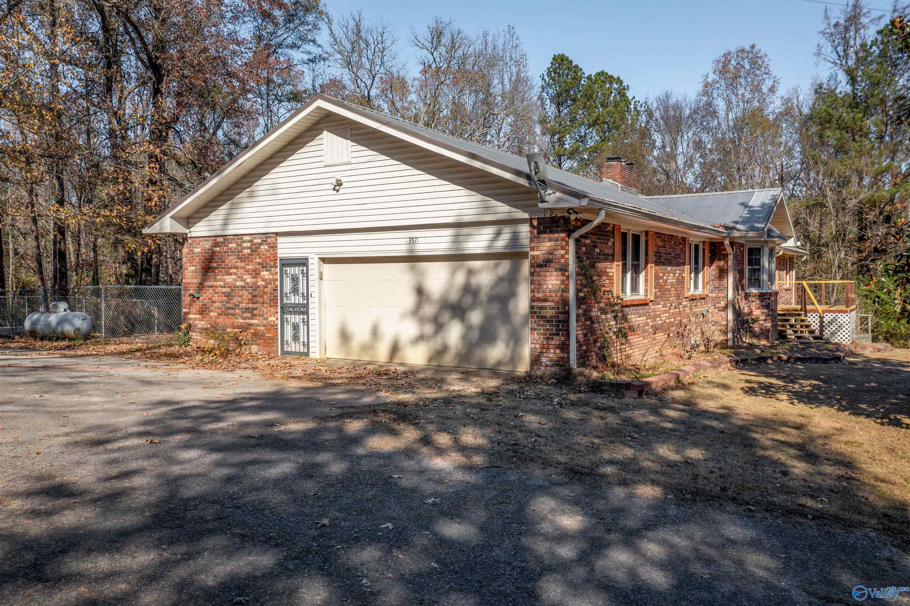 3571 Peeks Hill Road, Ohatchee, Alabama image 36