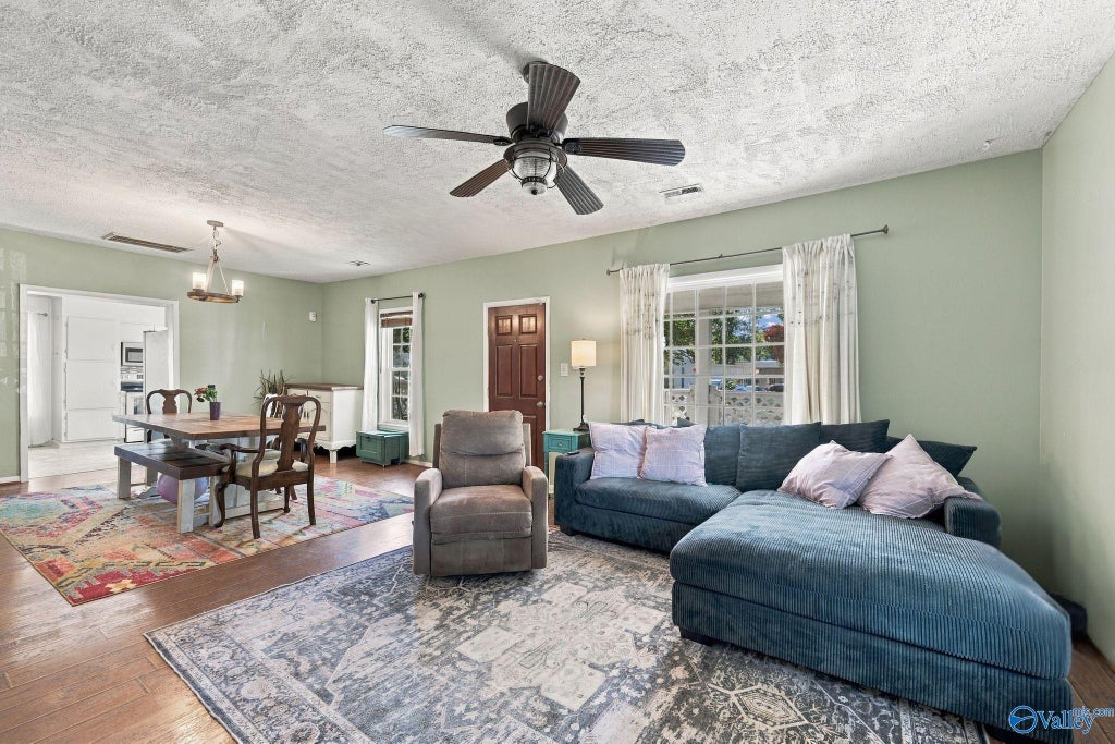 Living room with ceiling fan