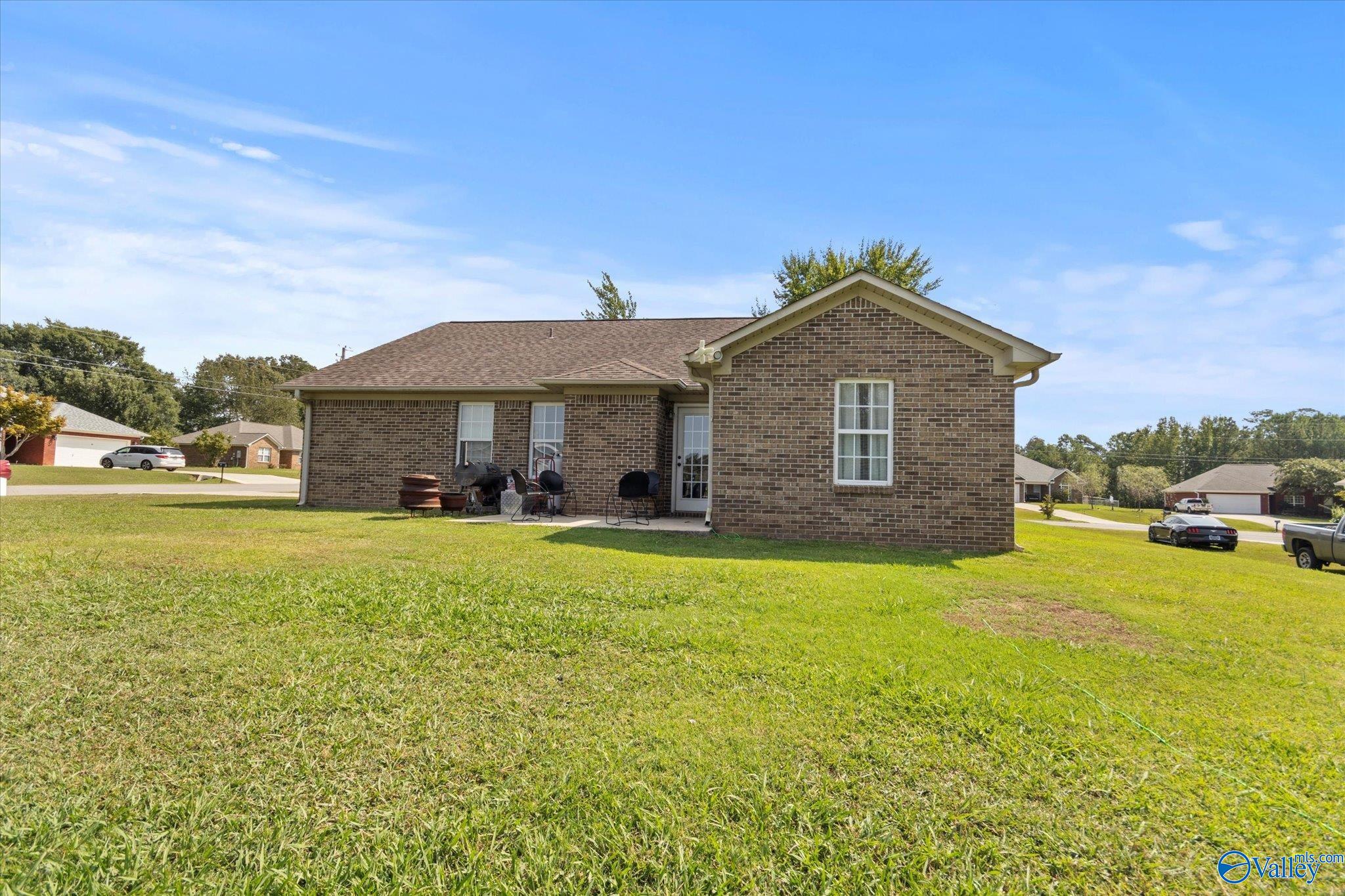 100 Sand Pine Court, Toney, Alabama image 10