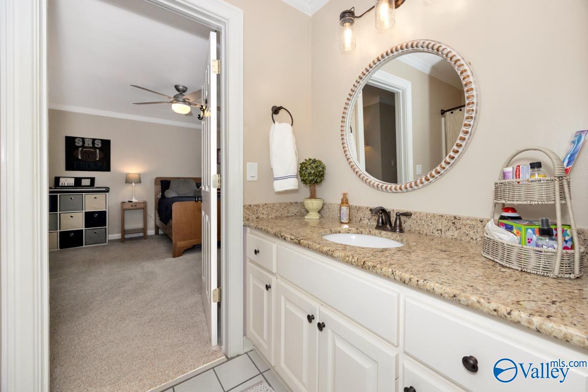 2895 SE Hampton Cove Way, Owens Cross Roads, Alabama image 38